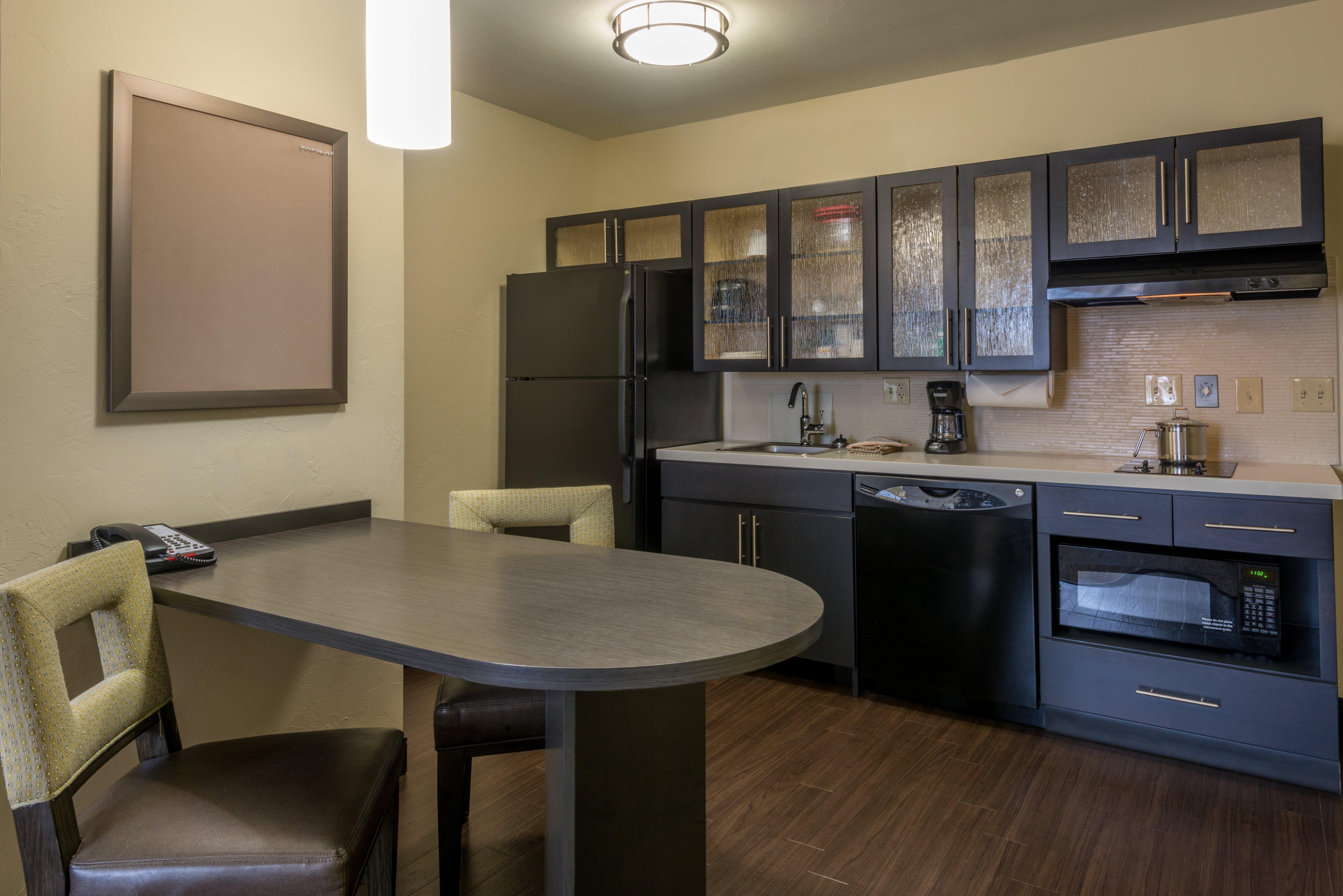 Candlewood Suites Del City By Ihg Zewnętrze zdjęcie